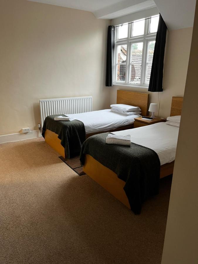 The Admiral Cunningham Hotel Bracknell Exteriör bild