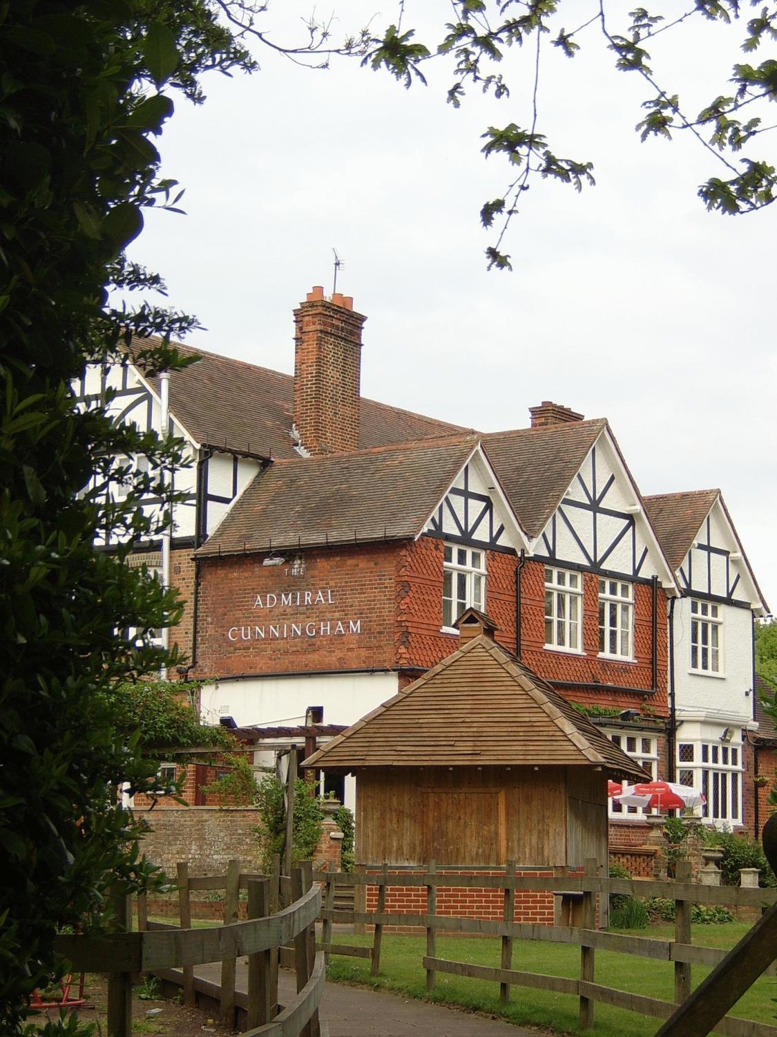 The Admiral Cunningham Hotel Bracknell Exteriör bild